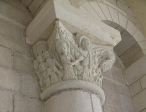 abbaye fleury chapiteau. Crédit photo : Conservation départementale du Loiret