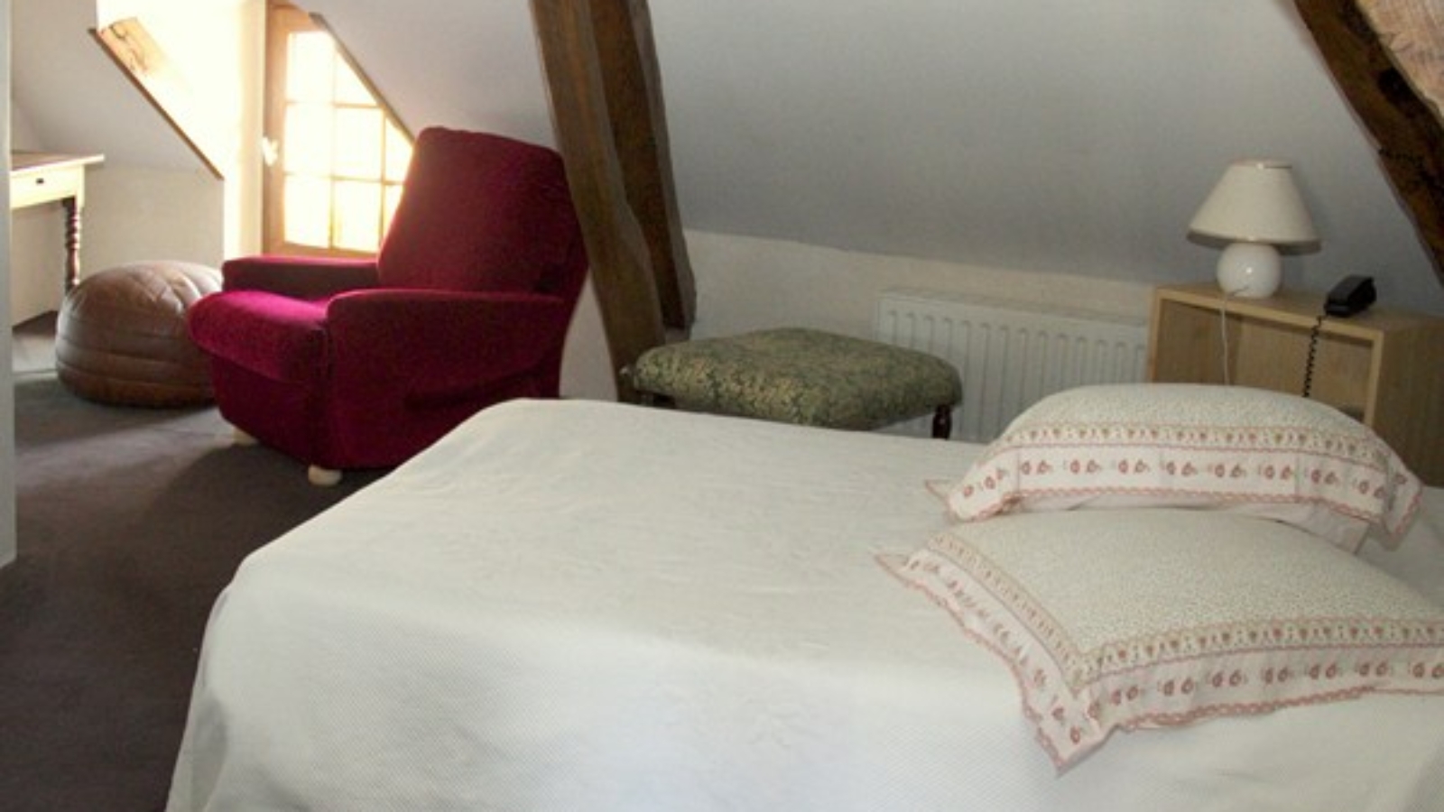 Auberge du faisan doré chambre. Crédit photo : © Auberge du faisan doré