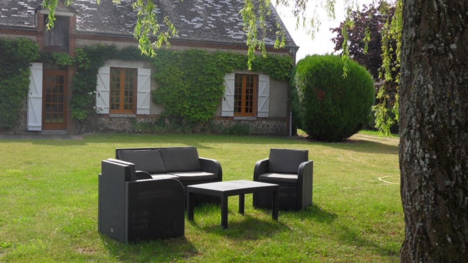 Salon de jardin la belle étoile bis. Crédit photo : © La belle étoile