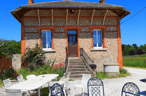 FACADE RETOUCHEE. Crédit photo : CERVIÑA