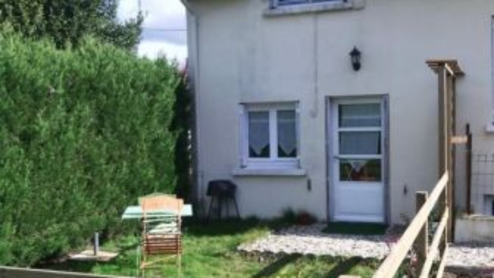 gite_le_poulailler_sully-sur-Loire_facade. Crédit photo :