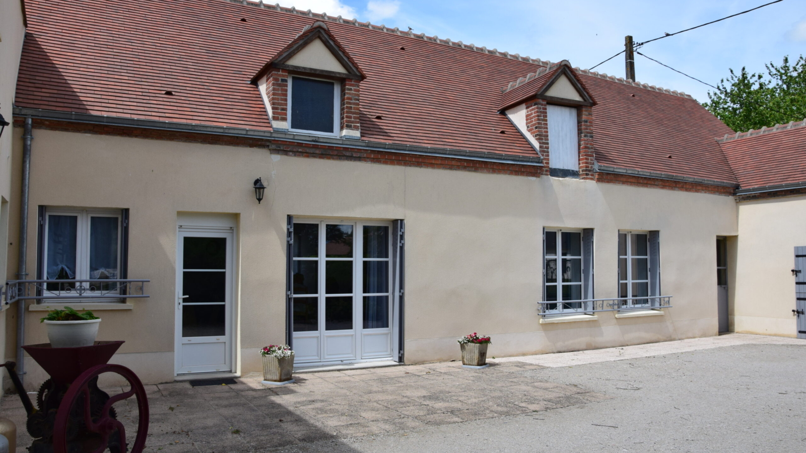 Façade_Gite les boutrons (2). Crédit photo : LS