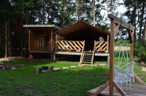 cabane extérieure. Crédit photo : LS