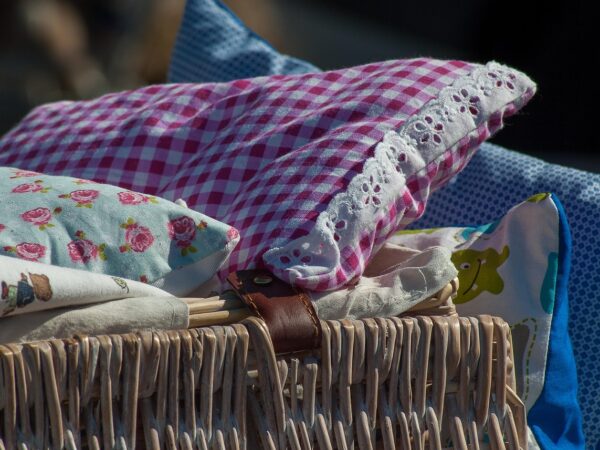 vide grenier. Crédit photo : Pixabay