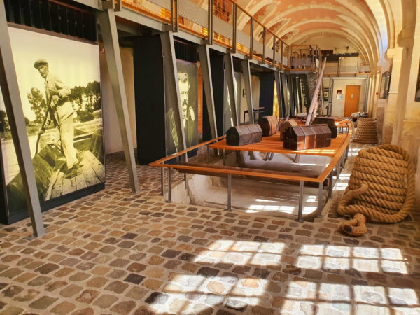 2. Musée de la marine - Facebook